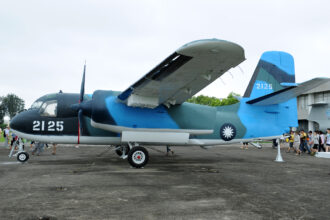 Grumman s-2T