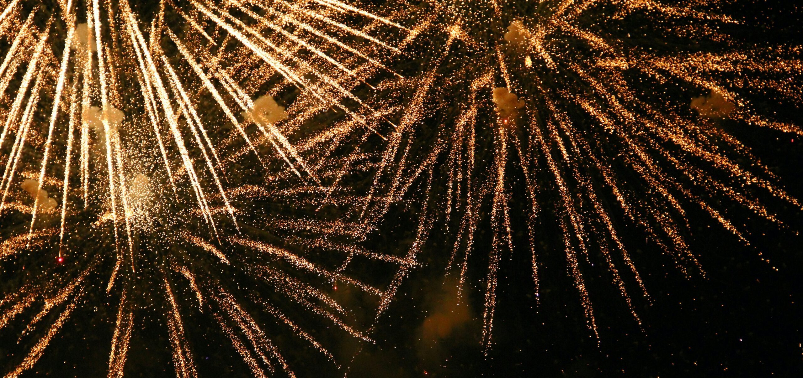 Cathay Pacific flight 880 celebrates NYE twice