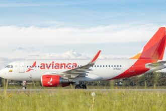 An Avianca Airbus A319 on a runway