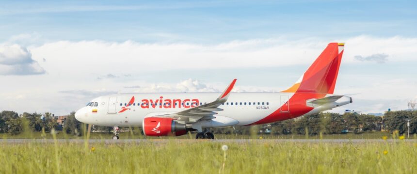 An Avianca Airbus A319 on a runway