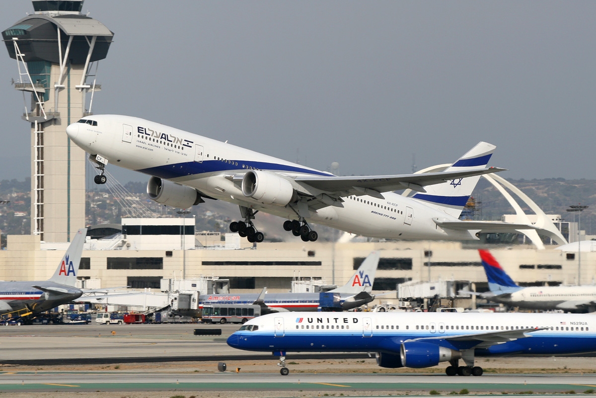 Boeing 777-258, El Al Israel Airlines 