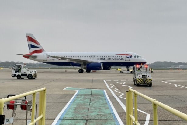 British Airways to acquire Boeing’s Gatwick MRO hangar facility © British Airways