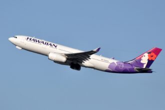 Hawaiian Airlines Airbus A330 taking off