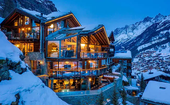Ski Chalet Switzerland © Ski Solutions