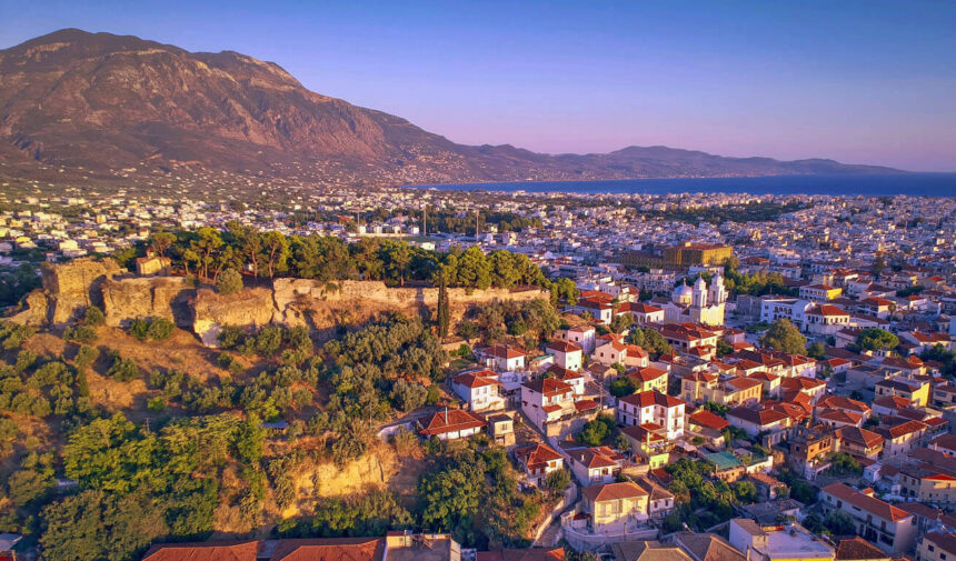 A sunset view over the stunning city of Kalamata, Greece (©Visit Greece)