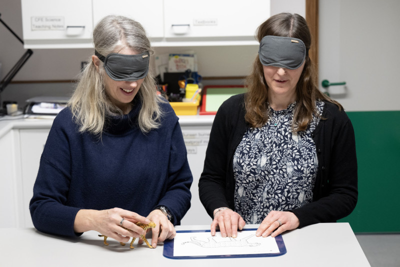 The Emirates eye masks in use at a learning centre (©Emirates)