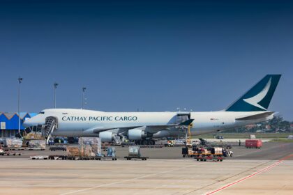 Cathay Cargo Loading