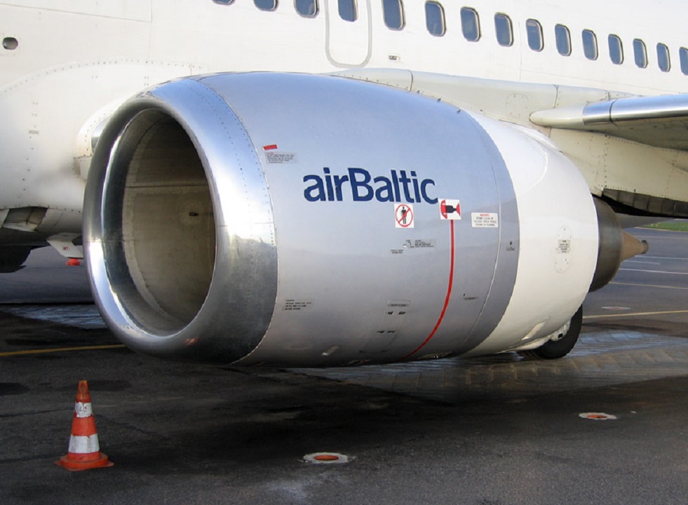 The turbine of an airBaltic Boeing 737-500 aircraft