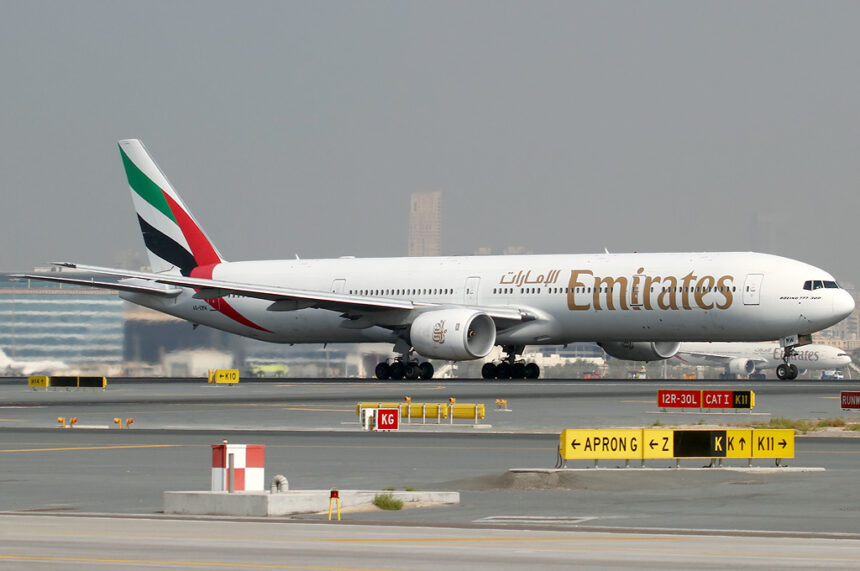 Boeing 777-31H, Emirates airlines at Dubai International Airport