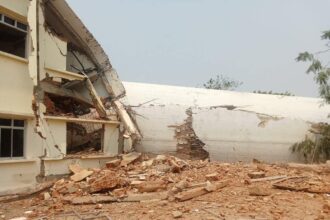 Naypyidaw International Airport structures collapsed with the earthquake that struck on friday.