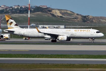 Etihad Airways (20 Years Livery), A6-AEN, Airbus A321-251N