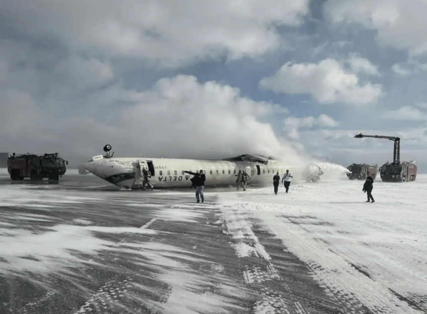 Crashed Bombardier CRJ900