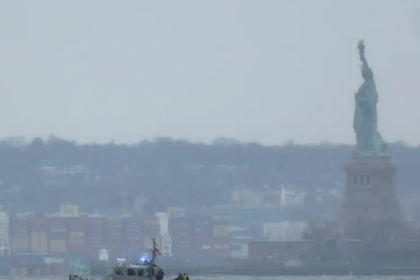 NYPD scoures Hudson River for debris USA Today