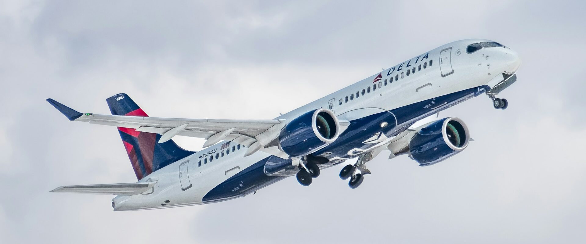 Delta Airbus A220 departing Salt Lake City International Airport