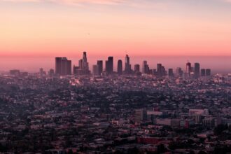 Los Angeles at sunset / Martin Adams