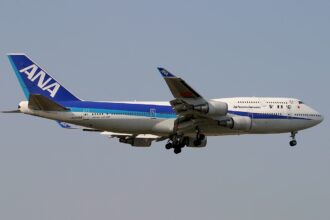 An image of an All Nippon Airways Boeing 747-481 aircraft.