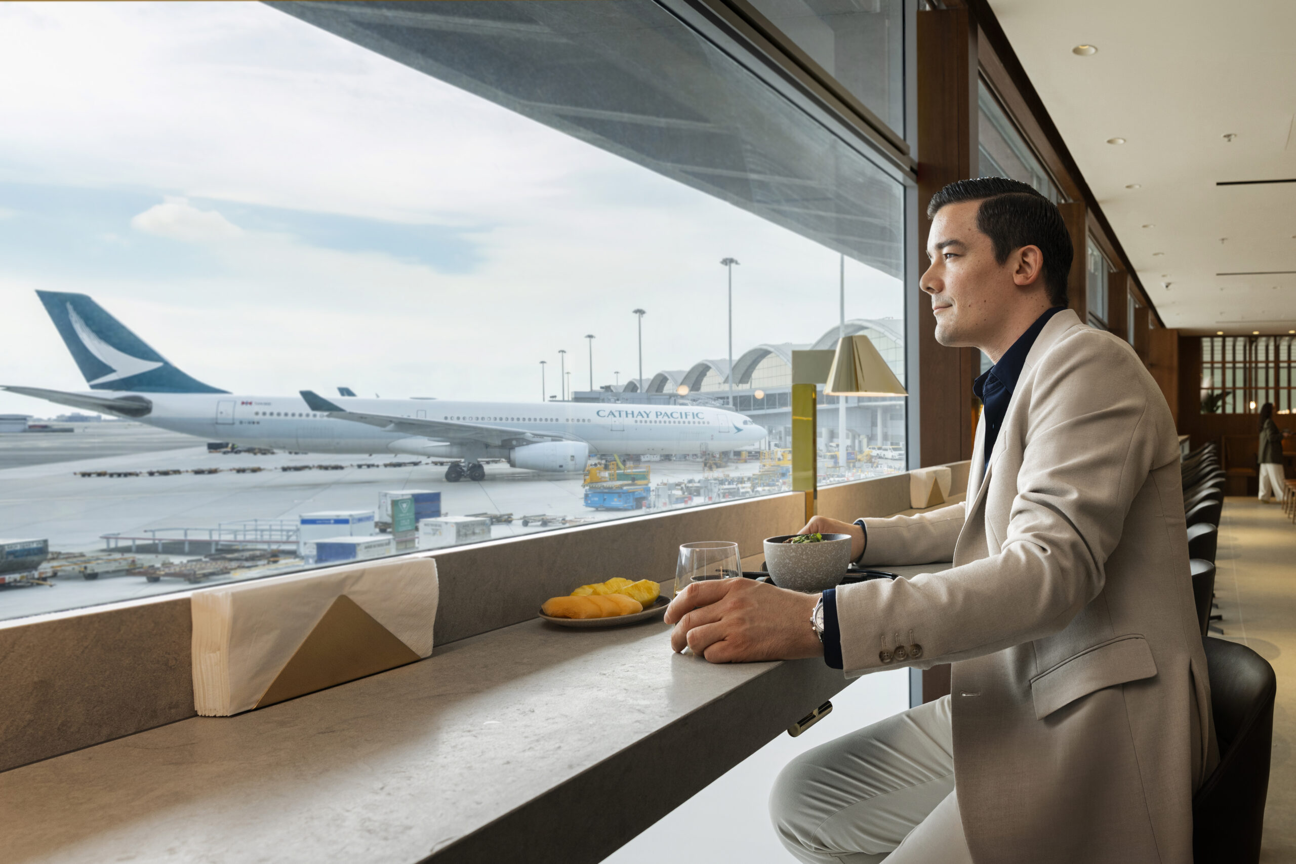 The Bridge lounge © Cathay Pacific