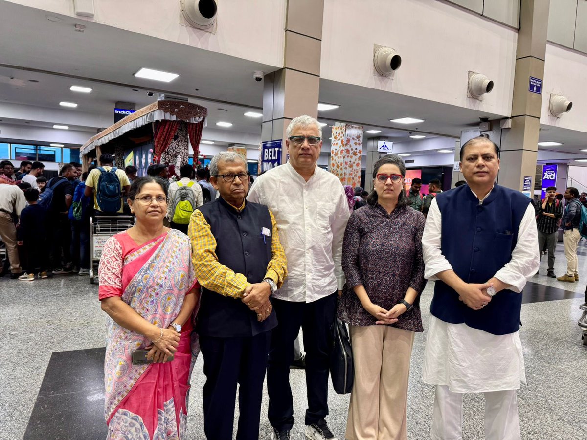 The five-member delegation of political party, All India Trinamool Congress reached Srinagar. Sagarika Ghose (second from the right)