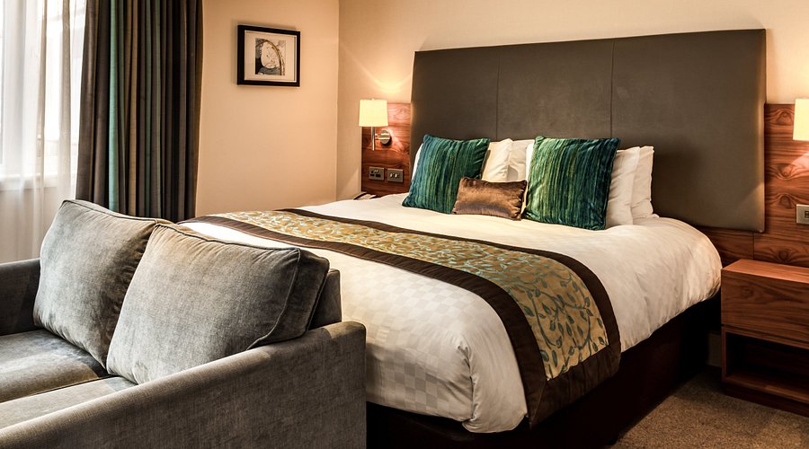 © The Marble Arch Hotel