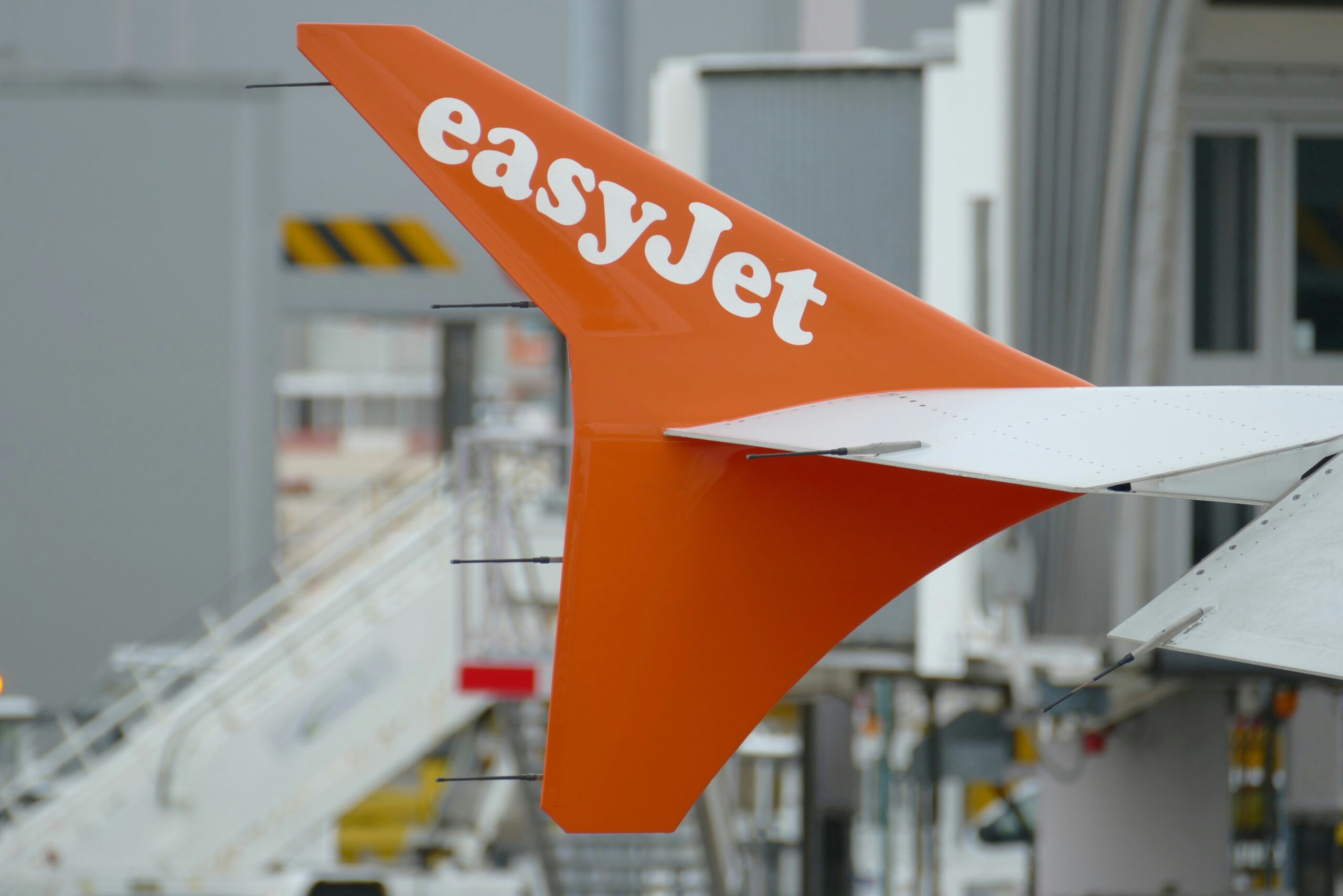 EasyJet, airline base.