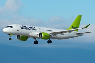 airBaltic A220-300