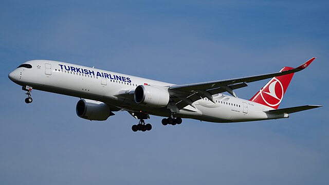 Turkish airlines aeroplane 
