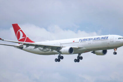 An image of a Turkish Airlines Airbus A330-303.