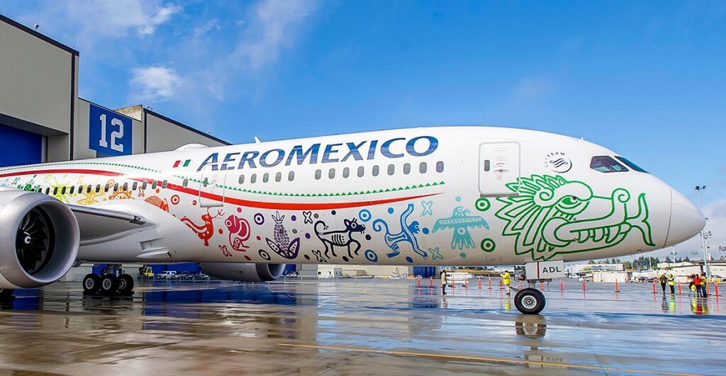 Aeromexico aircraft