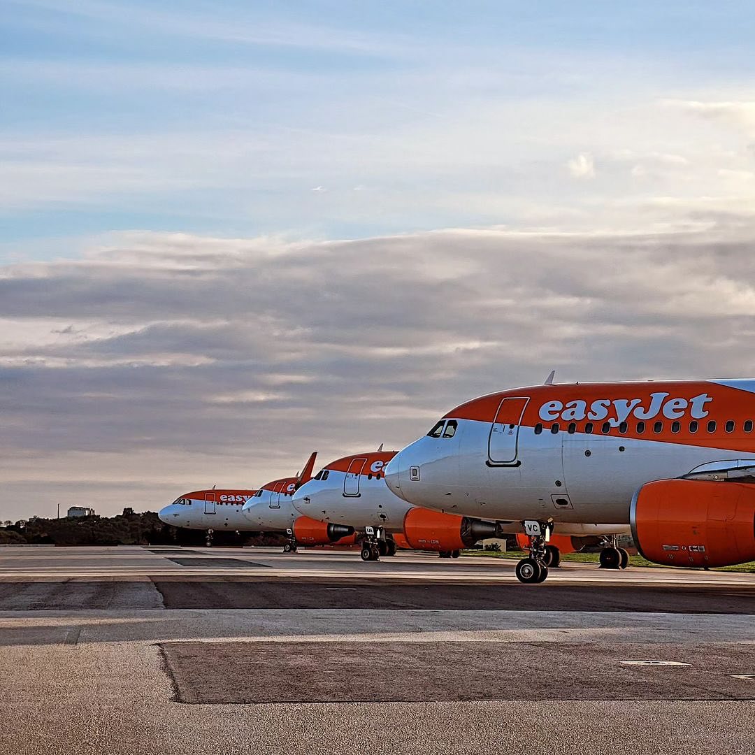easyJet