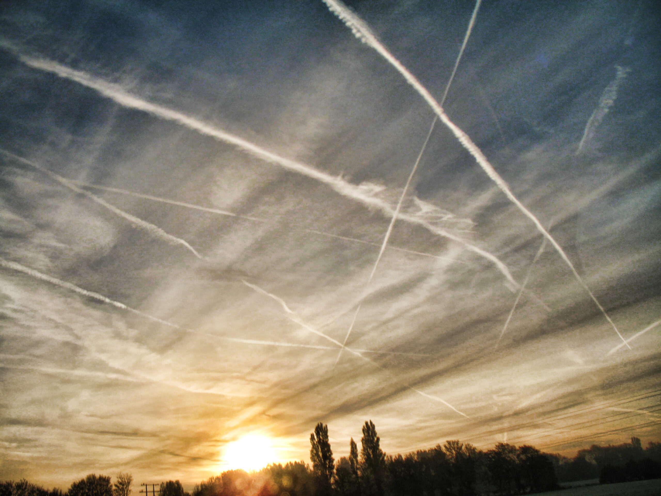 Contrails in the sky causing an impact on the climate