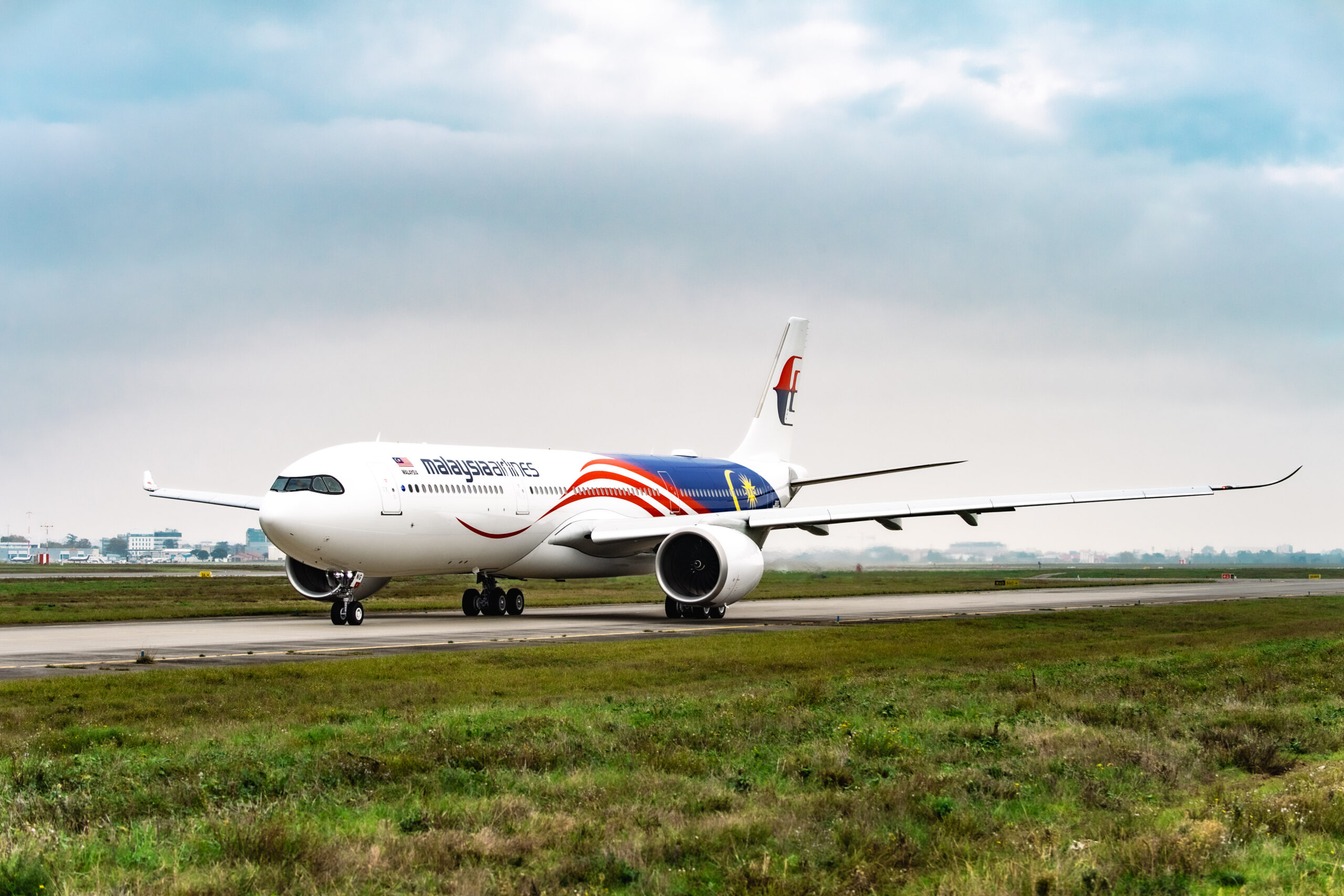 The first flight of Malaysia Airlines Airbus A330neo. 