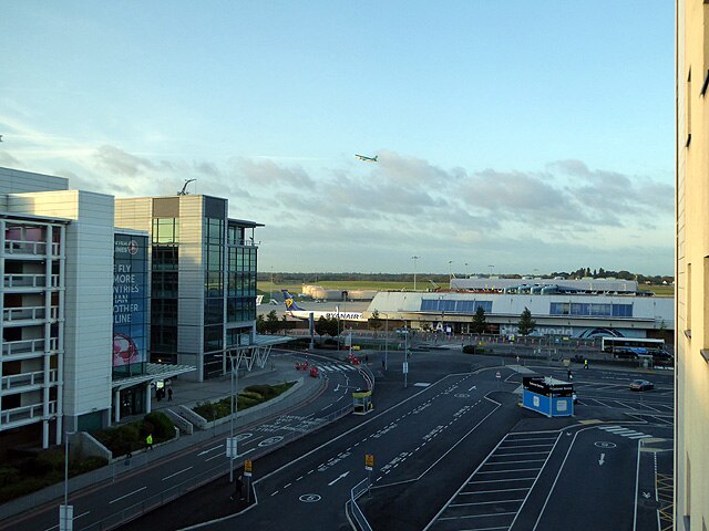 Birmingham Airport (BHX)  announce terminal investments and release new plans to improve current standing lounges and enhance customer experience when travelling from BHX this summer.