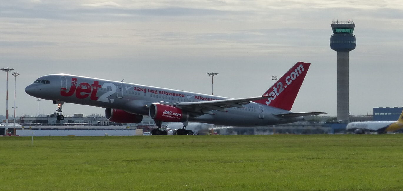 An image of a Jet2 Boeing 757-21B aircraft taking off