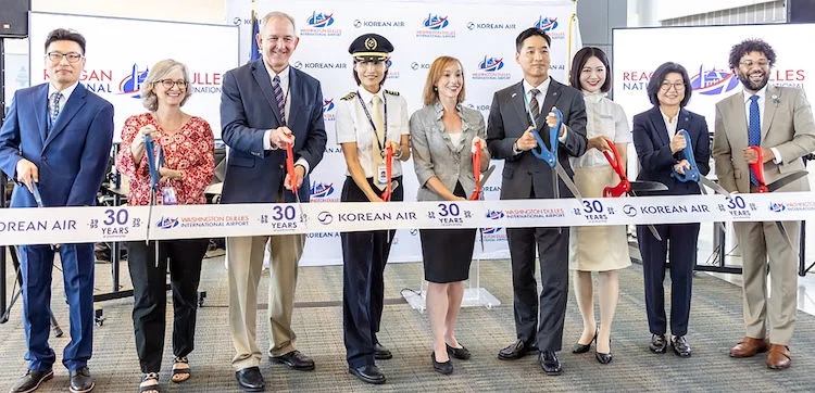 Korean Air and Metropolitan Washington Airports Authority (MWAA) representatives cut ribbon to commemorate the 30th anniversary of the Washington D.C. route.