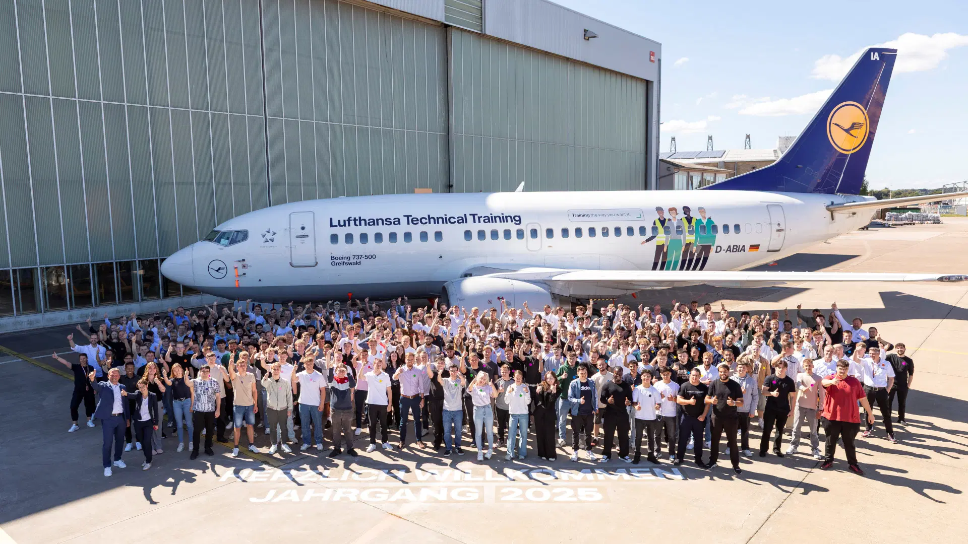 Lufthansa Technik new apprentices