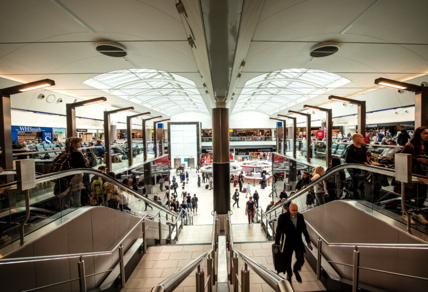 Airport facilities and infrastructure - International Departure Lounge South Terminal London Gatwick Airport.JPG