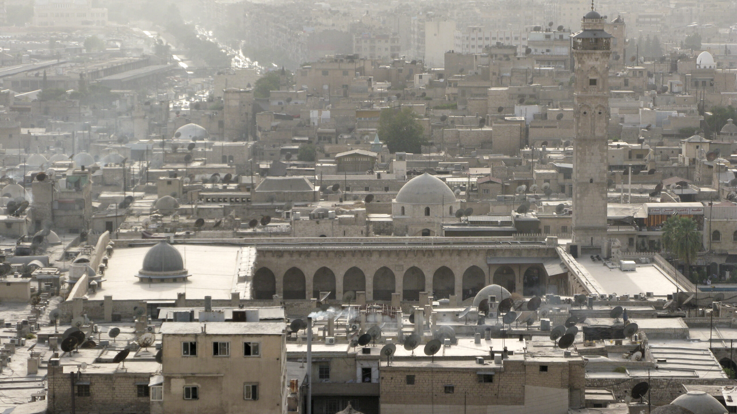 A panoramic view of Aleppo, Syria, with the Great Mosque in the middle of the picture.