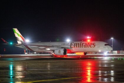 EMIRATES A350