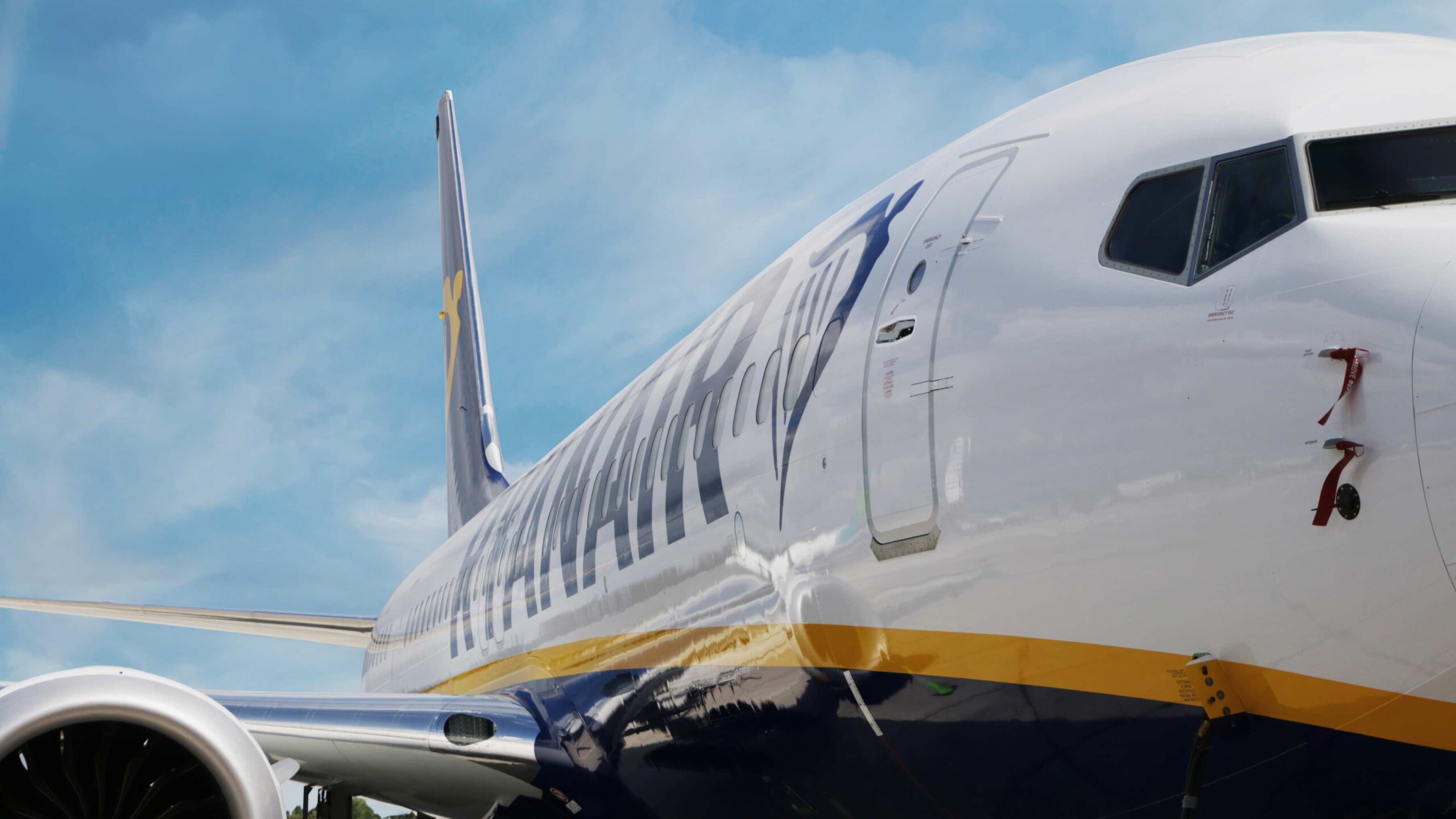 Ryan air is set to suspend its domestic operations in Spain 