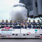 The all-women team behind the scenes of the Malaysia airline flight © Malaysia Airlines