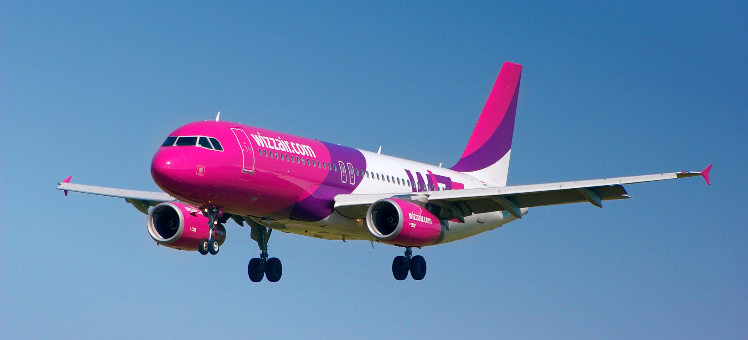 Wizz Air plane