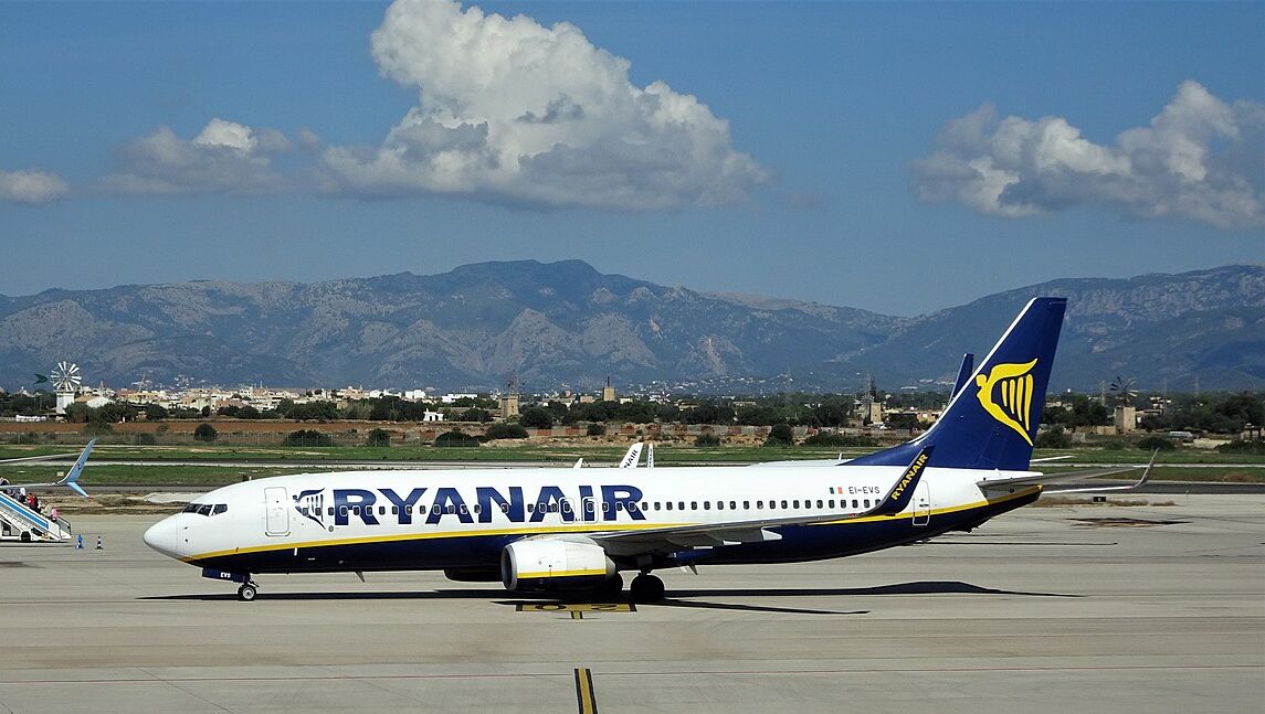 Ryanair prepares for next phase of fleet expansion ©Hugh Llewelyn