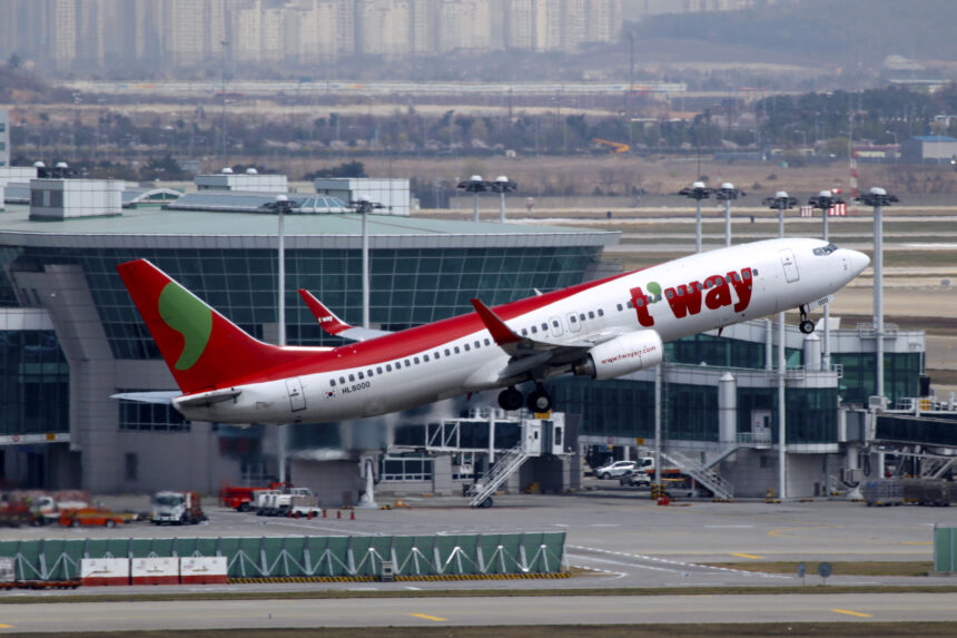T'way Air Boeing 737, taking off