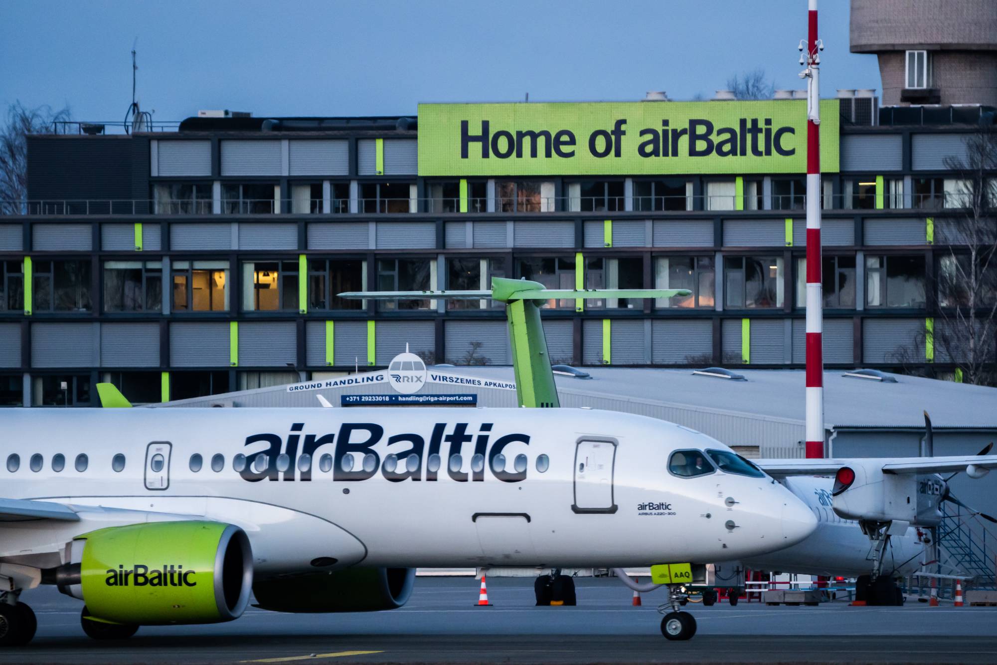 airBaltic has been named by Airline Ratings among others as a leading airline in sustainability after committed efforts to improve environmental footprint reduction and sustainable efforts. 