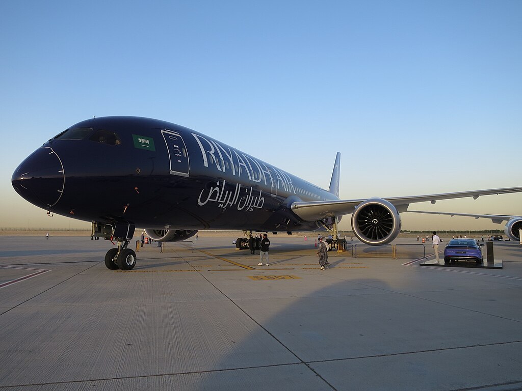Aircraft painted in Black