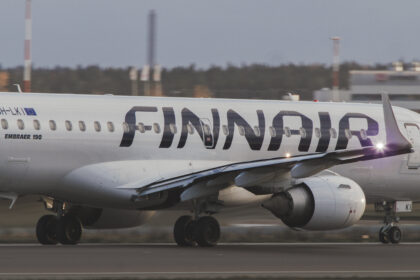 Flight AY915 on the runway at Helsinki Airport