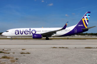 An Avelo Airlines Boeing 737 on the runway.