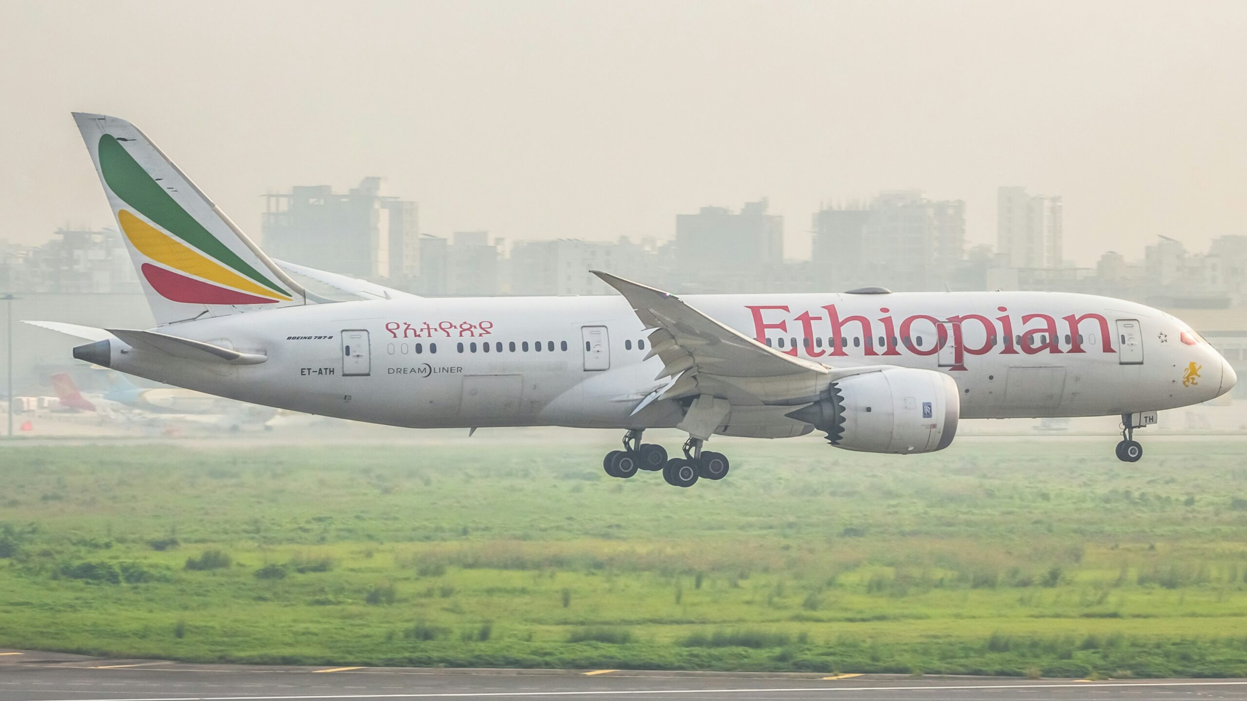 An Ethiopian plane landing