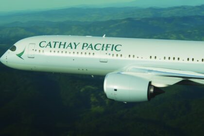 Cathay Pacific extend their complimentary Wi-Fi to all Cathay Gold members travelling in all cabins from Nov.15, the inflight experience will also be available to first and business class passengers to make travel seamless and convenient to their members.