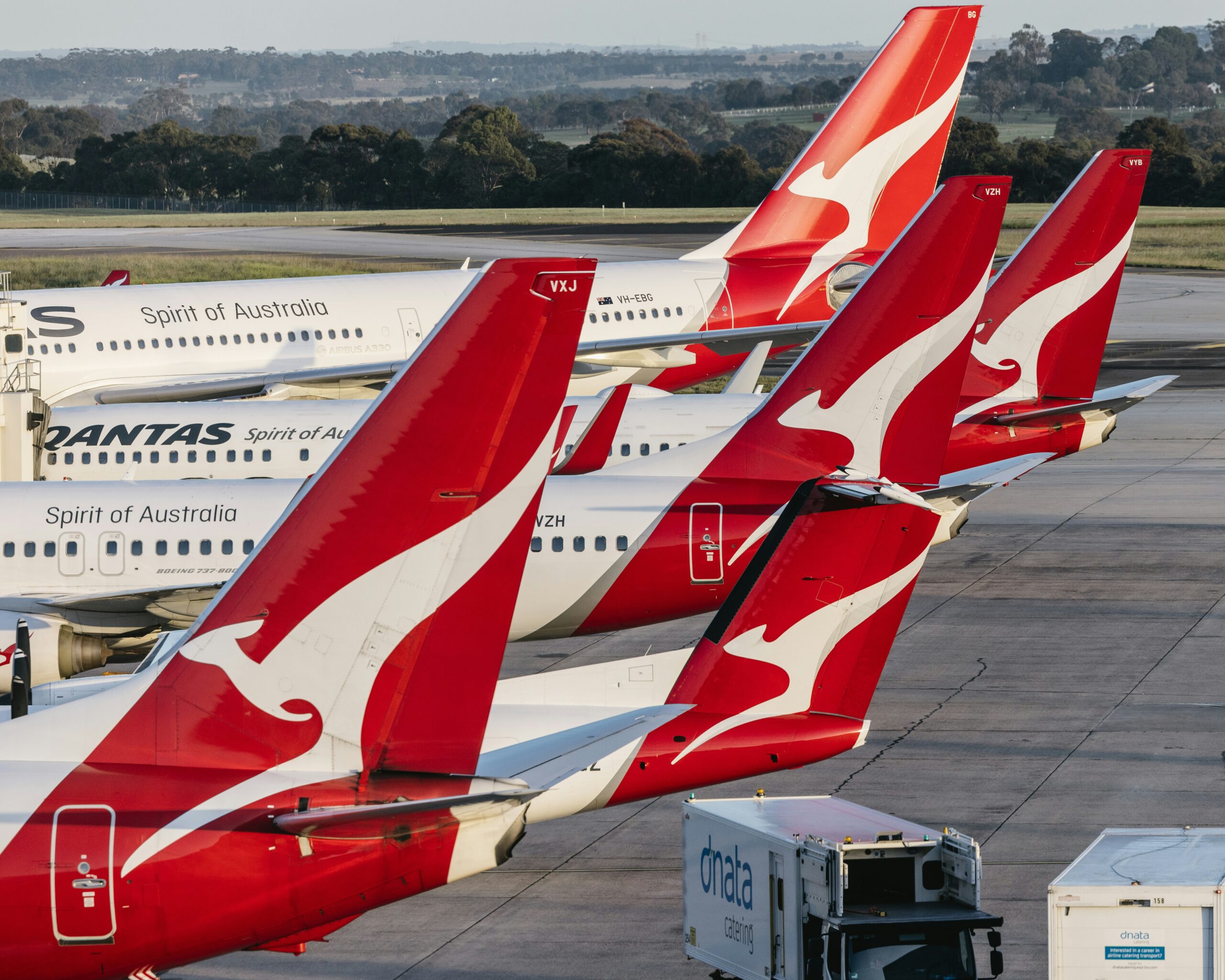 Qantas © Josh Withers on Unsplash